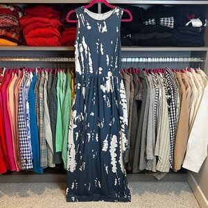 Hount teal/white print sleeveless 2 pocket maxi dress size S